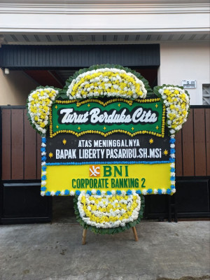 Papan Bunga Duka di Banyuraden