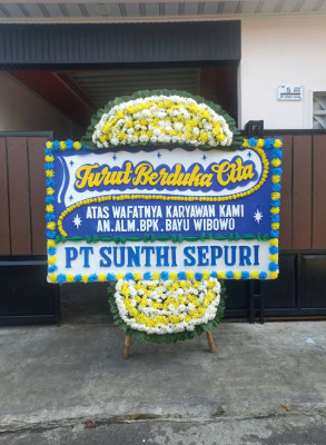 Papan Bunga Duka di Banyuraden